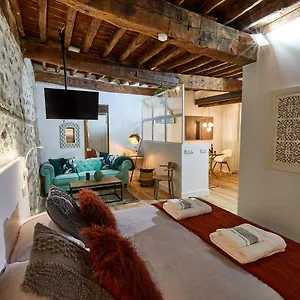  Apartment Lofts Amantes De -loft Cobertizo Spain